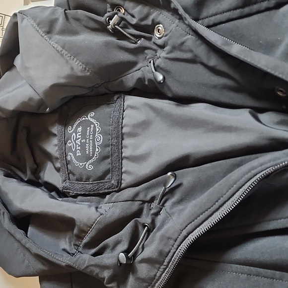 Size S Prana black and gray  jacket.  D38 - Picture 10 of 13